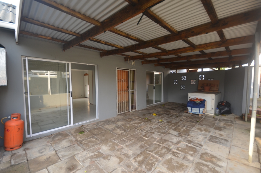 3 Bedroom Property for Sale in Gonubie Eastern Cape